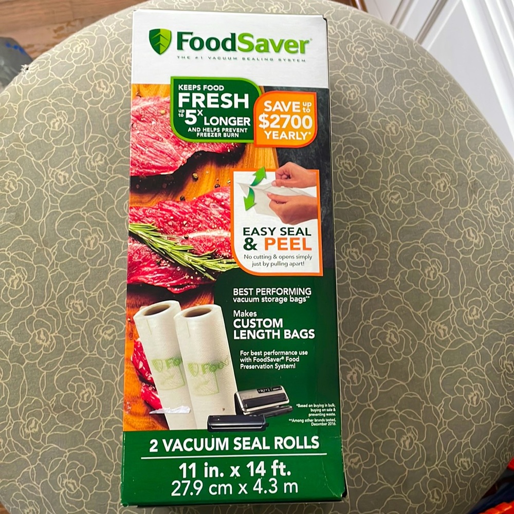 Food saver Keeps food fresh.